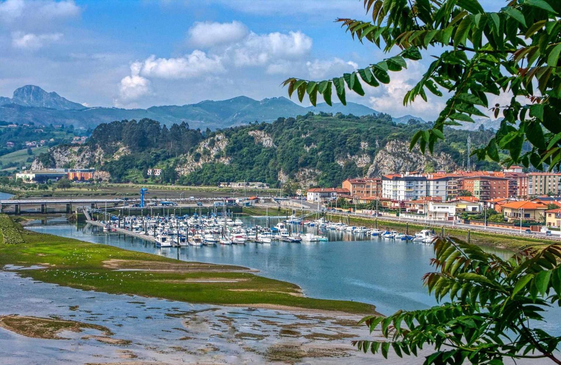 Casa La Gueelina En Asturias Βίλα Arriondas Εξωτερικό φωτογραφία